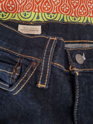 Pantalon levis