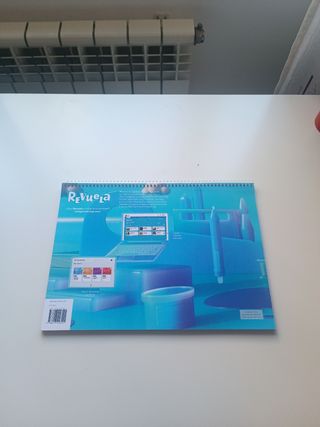 Libro de plástica Revuela 1° Primaria