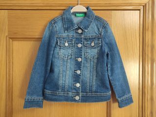 3-4 años. Benetton chaqueta vaquera