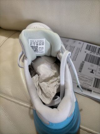 Scarpe Questar Adidas