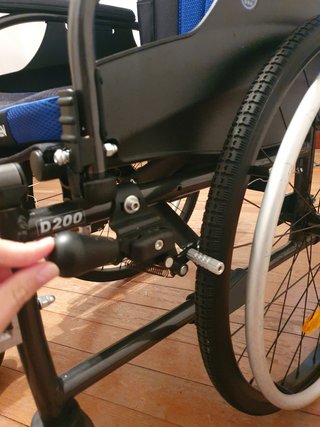 Silla de ruedas Vermeiren D200