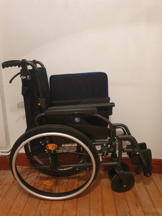 Silla de ruedas Vermeiren D200