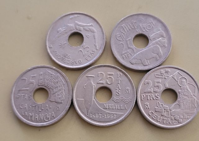 Monedas: lote 5 monedas 25 pesetas 90-98