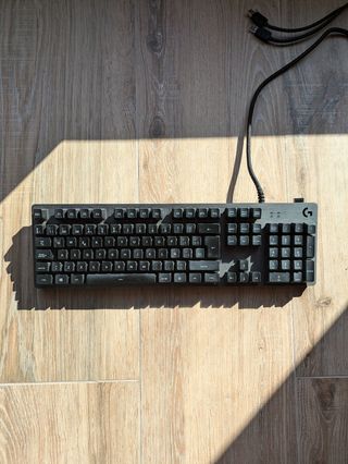 Teclado Logitech 413