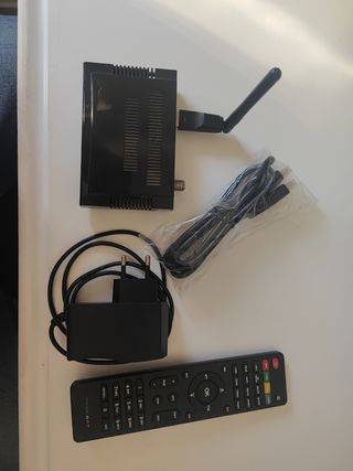 Receptor de Satélite FreeSat V7 HD