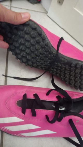 Scarpe da calcetto due paia