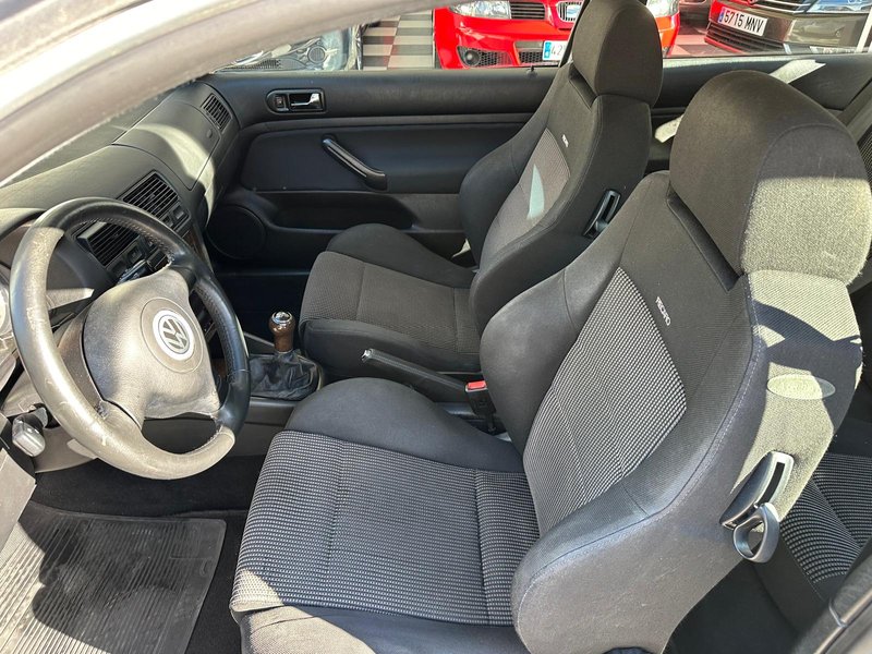 Volkswagen Golf 2001, foto 6