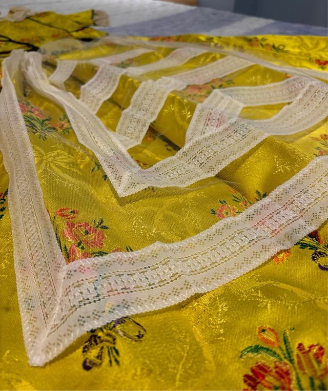 Traje de fallera de niña 6/8 años