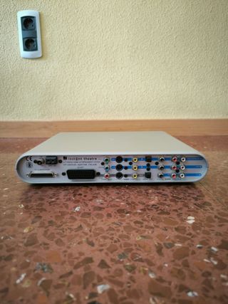 KEF Instant Theatre - KIT100 Stand Assembly