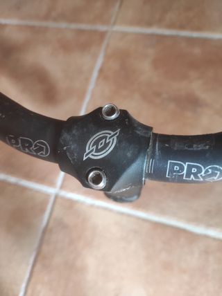 Manillar doble y potencia elevada