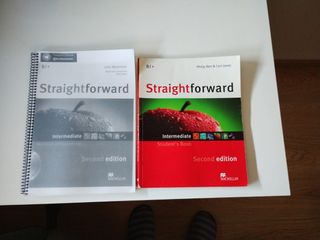 Libro inglés EOI B1+ STRAIGHT FORWARD