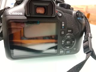 Cámara de fotos cannon y  accesorio