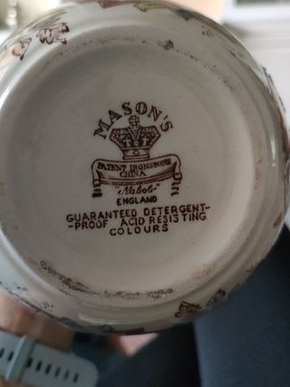 Jarrón pintado a mano