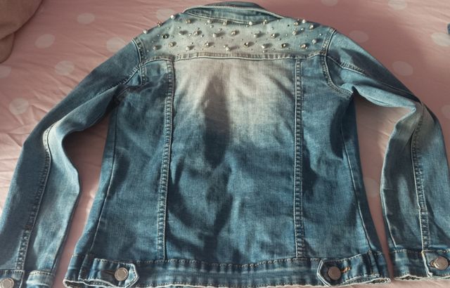 Cazadora vaquera niña tachuelas