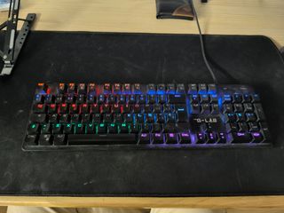 PC CUSTOM ULTRA GAMER RGB + TECLADO + RATÓN 