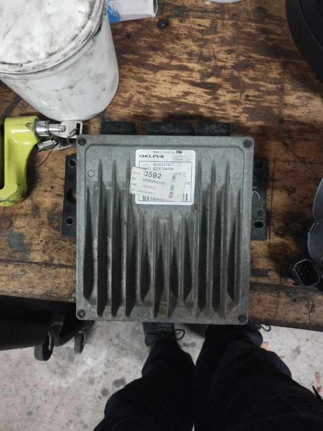 Centralita Renault Kangoo k9k 1.5