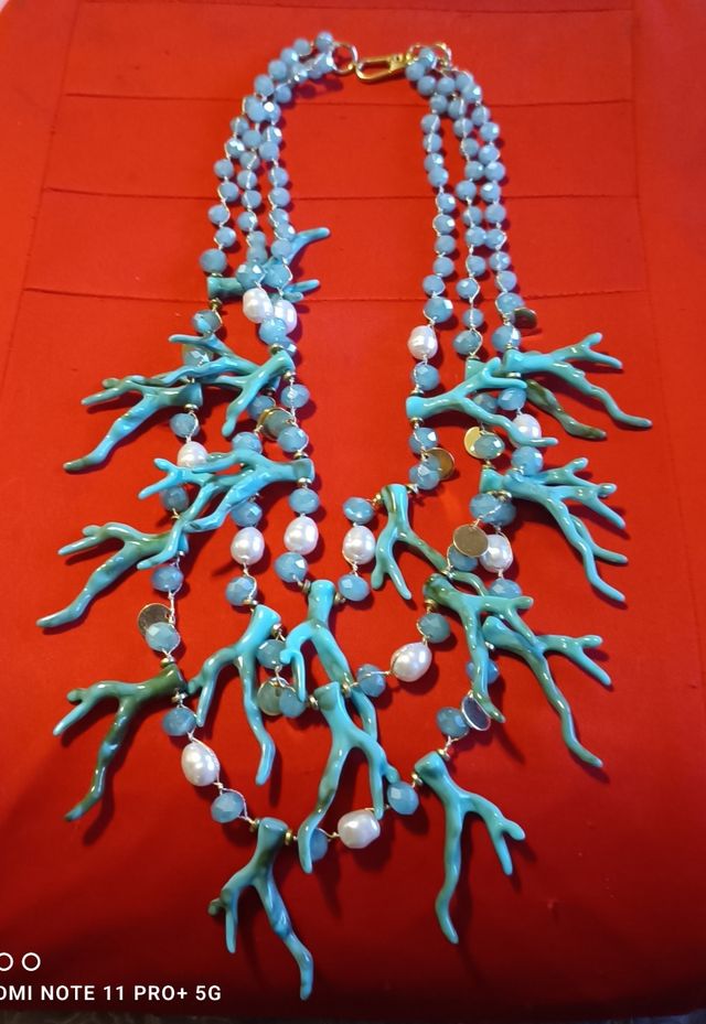 Collana corallo e perline vetro