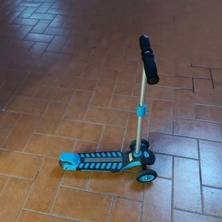 Monopattino 3 ruote