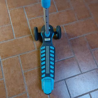 Monopattino 3 ruote