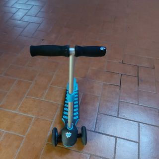 Monopattino 3 ruote