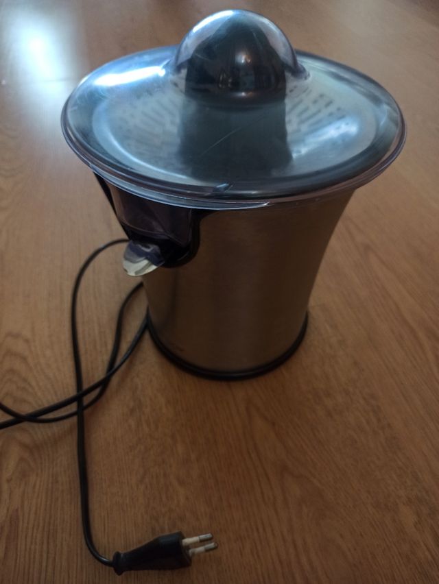 Exprimidor inox