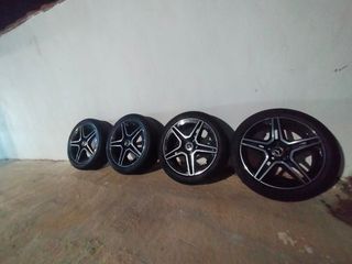 Llantas 18" AMG Originales de Mercedes.