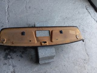 Moldura plafón de mercedes 190e W201