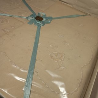 SÁBANA DE LINO BORDADA NUEVA