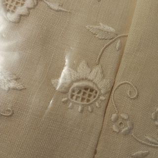 SÁBANA DE LINO BORDADA NUEVA