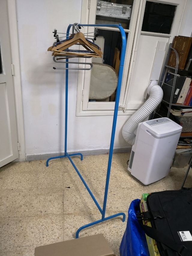 Burros Ropa metal blu.