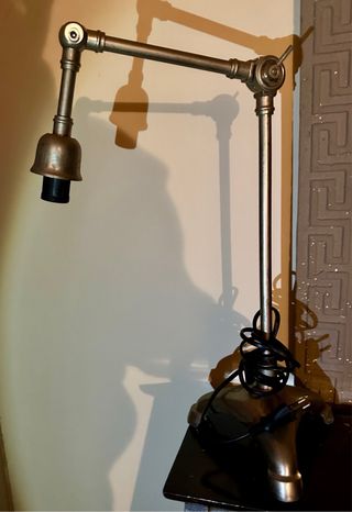 LAMPARAS DE MESA METALICAS