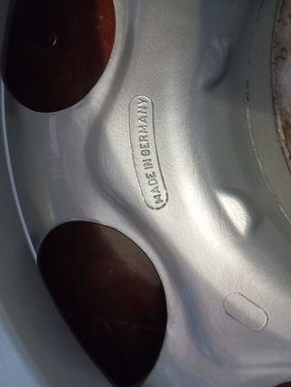 4 ruedas Mercedes (llantas+neumáticos)