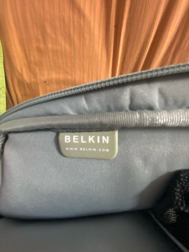 Maletin Portatil Belkin 15 pulgadas
