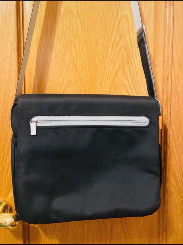 Maletin Portatil Belkin 15 pulgadas