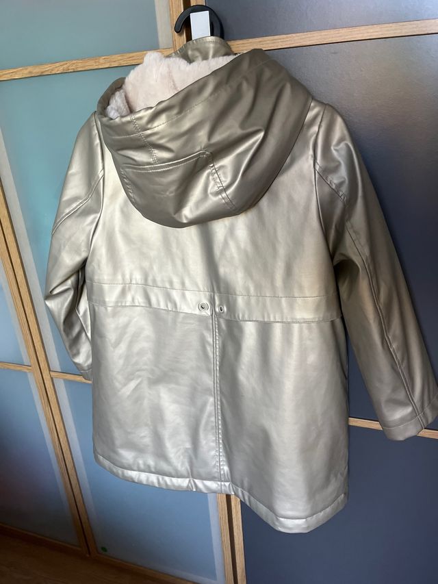 Cazadora Zara 8 9 años 128 cm niña.