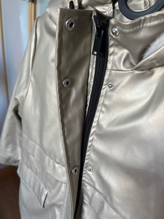 Cazadora Zara 8 9 años 128 cm niña.