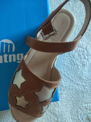 Sandalias Cuña Mustang mujer