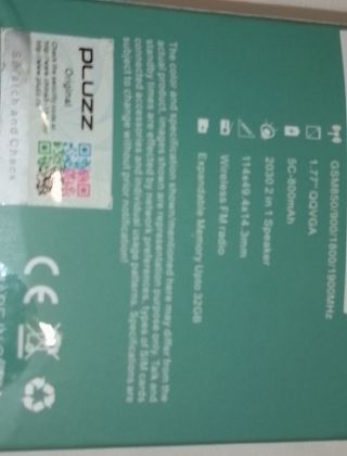 Móvil PLUZZ modelo HERO 600s