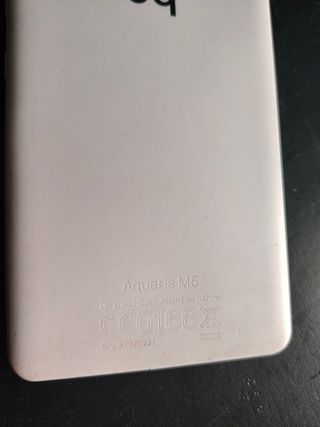 Teléfono bq Aquaris M5