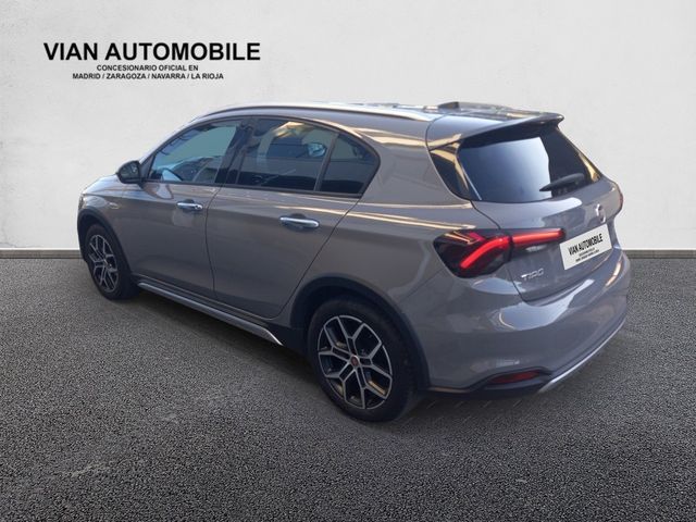 Fiat Tipo 2022 CROSS