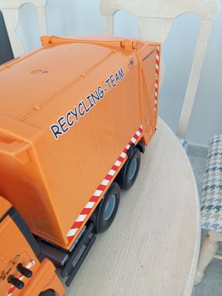 Camión de la basura de Dickie