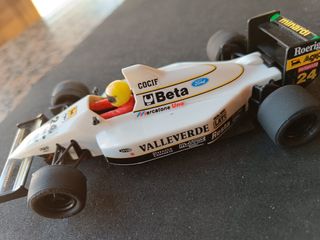 SCALEXTRIC Minardi F1