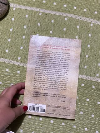 Novela 3 metros sobre el cielo