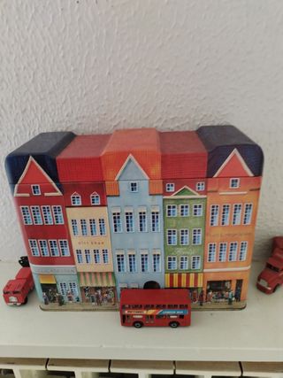 Caja de metal inglesa decoración