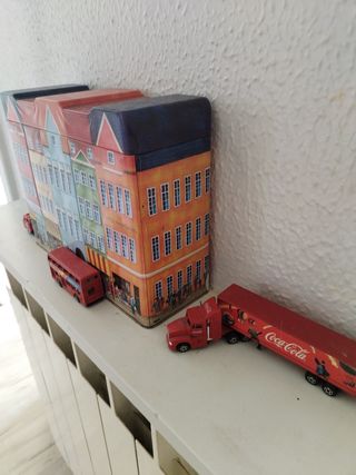 Caja de metal inglesa decoración