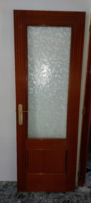 Puertas todas 400E sueltas 60E cada una