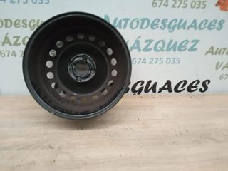 Llanta chapa "15 pulgadas de Renault (4x100)