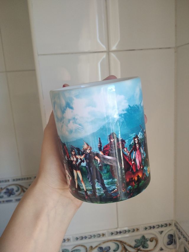 Taza nueva final fantasy VII
