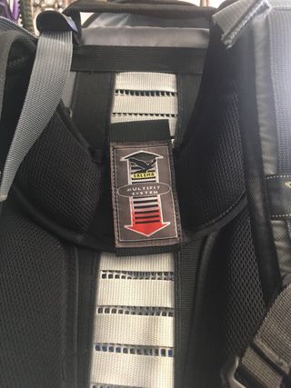 Mochila portabebes salewa