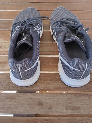 BAMBAS NIKE RUN SWIFT TALLA 43